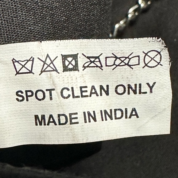 Beautiful beaded shoulder bag/clutch, made in India - Picture 7 of 7